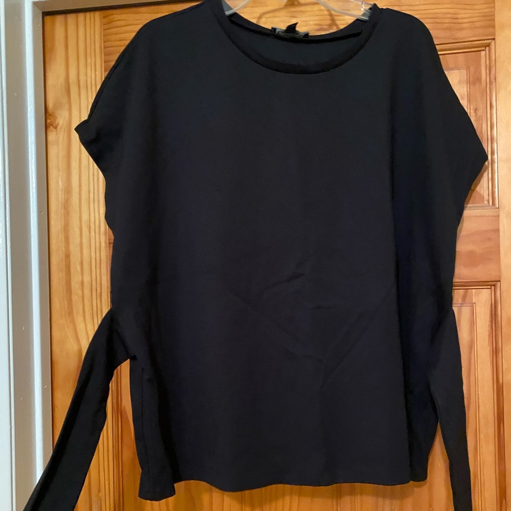 Crew neck tie top
